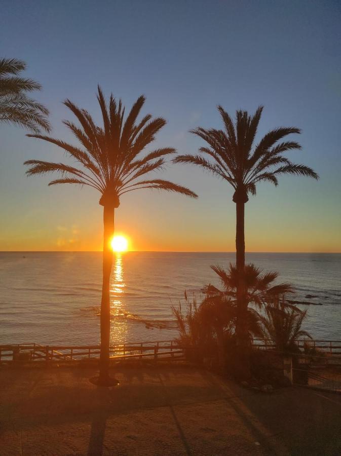 Independent Villa Beach House El Bosque La Cala De Mijas Exteriör bild