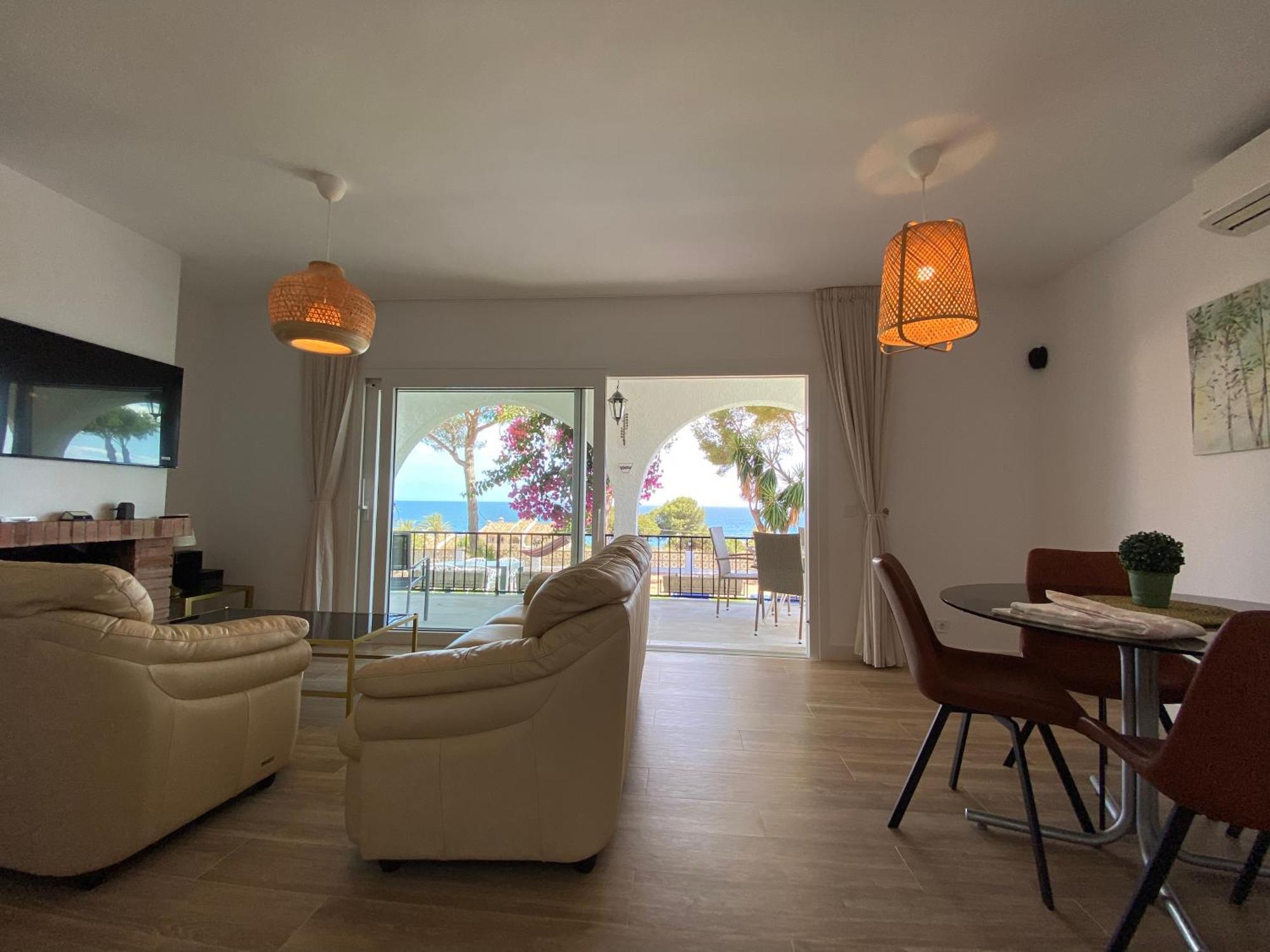 Independent Villa Beach House El Bosque La Cala De Mijas Exteriör bild