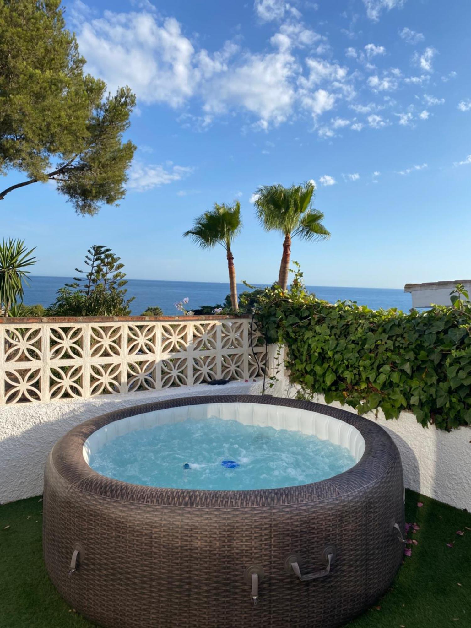 Independent Villa Beach House El Bosque La Cala De Mijas Exteriör bild