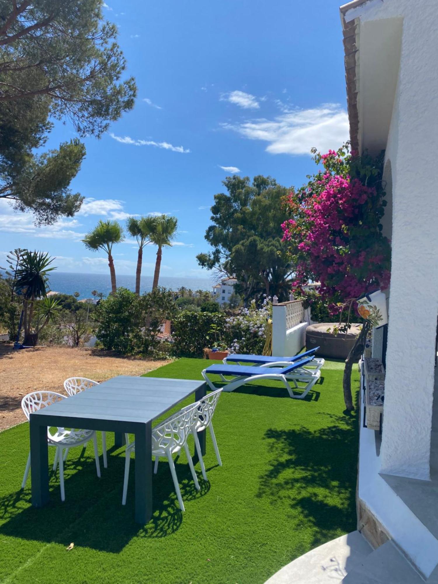 Independent Villa Beach House El Bosque La Cala De Mijas Exteriör bild
