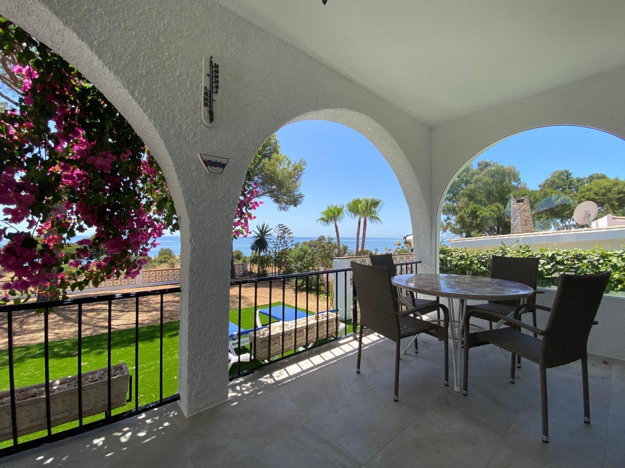 Independent Villa Beach House El Bosque La Cala De Mijas Exteriör bild